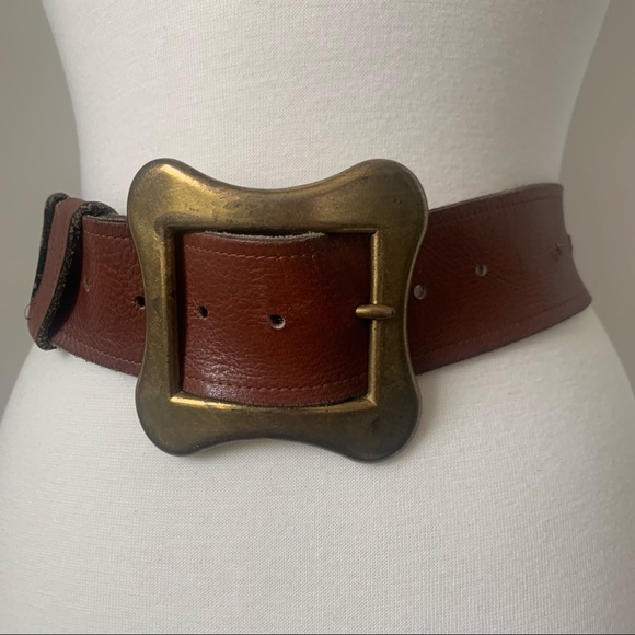 Vintage brown leather belt